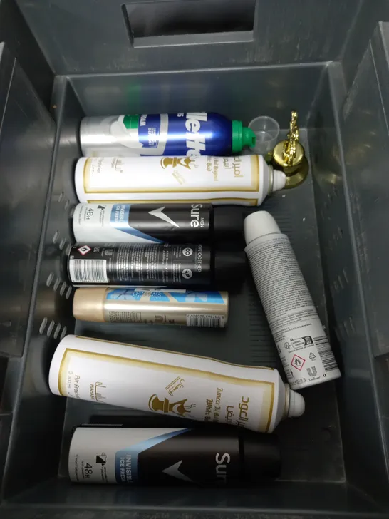 BOX OF APPROXIMATELY 10 ASSORTED AEROSOLS TO INCLUDE - VANISH CARPET FOAM DEEP CLEANER - GILLETTE SHAVE FOAM - EFFN TANNING WATER - ETC - COLLECTION ONLY