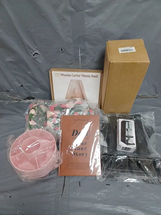 BOX OF APPROXIMATELY 10 ASSORTED ITEMS TO INCLUDE - WOODEN LETTER A MONEY BOX - MINI-METRONOME - PINK DESKTOP ORGANIZER - ETC