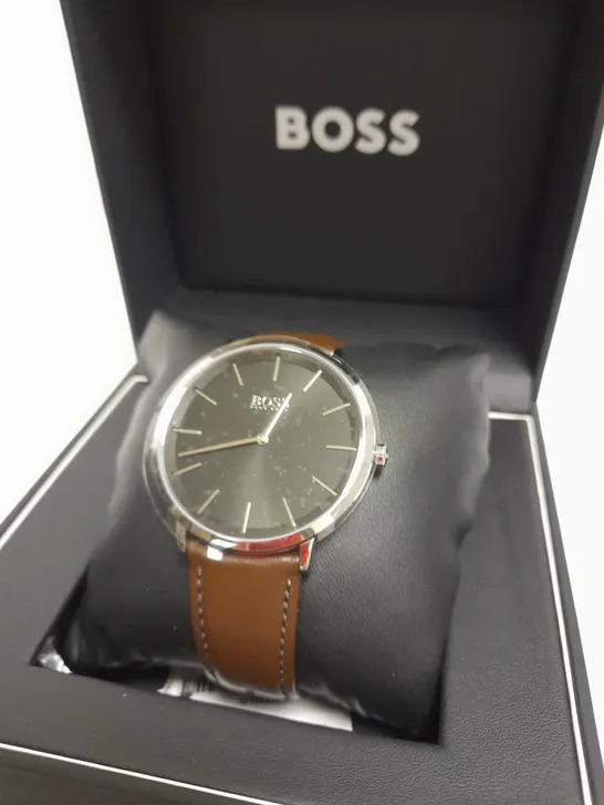 BOSS SKYLINER WATCH WITH BROWN LEATHER STRAP DETAIL  RRP £189