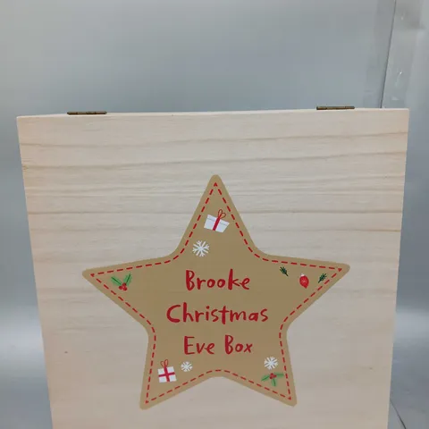 BOXED THE PERSONALISED MEMENTO COMPANY STAR CHRISTMAS EVE BOX