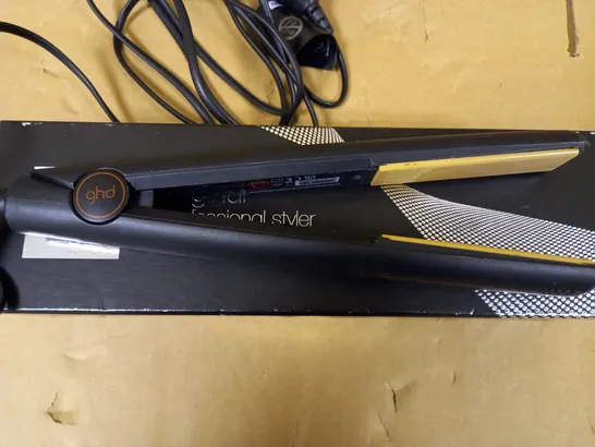 GHD HAIR STRAIGHTENERS