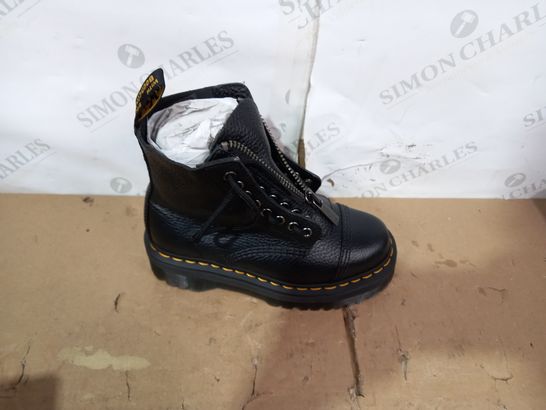 PAIR OF DR MARTENS BLACK BOOTS SIZE 4