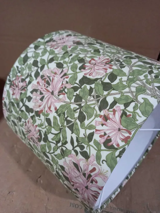 FLORAL LIGHTSHADE 