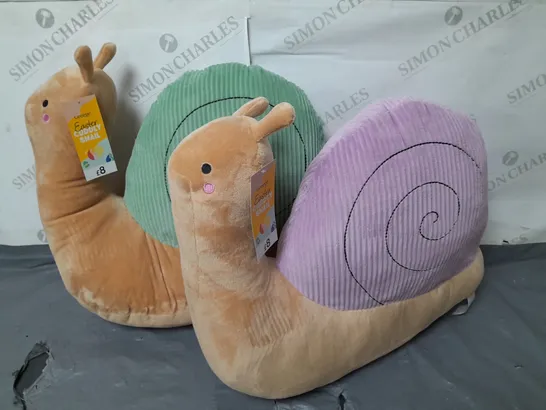 LOT OF 6 BRAND NEW SNAIL THEMED CUDDLY SNAILS