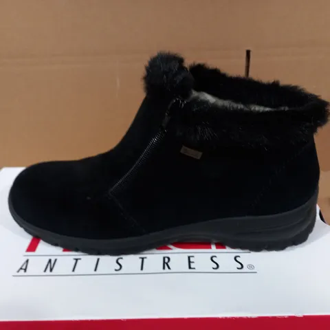 RIEKER CUFF ANKLE BOOTS BLACK - SIZE 6.5
