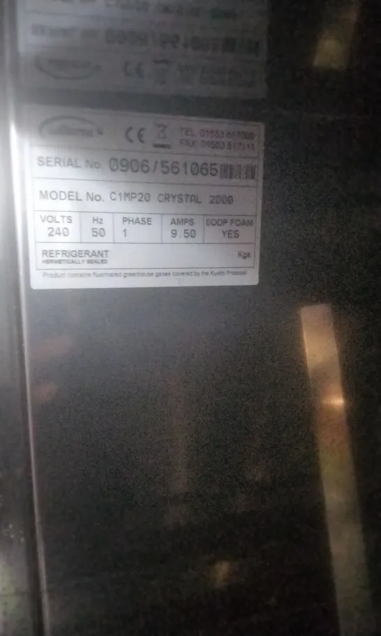 WILLIAMS INDUSTRIAL 240V FRIDGE MODEL NUMBER: C1MP20 CRYSTAL 2000