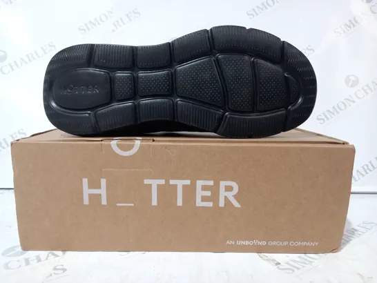 BOXED PAIR OF HOTTER TRAINERS IN BLACK UK SIZE 9