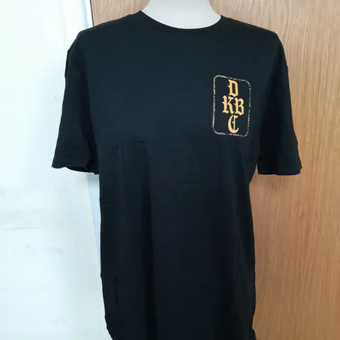 DEADSET KETTLEBELL CLUB SOFT GRAPHIC TEE IN BLACK SIZE L