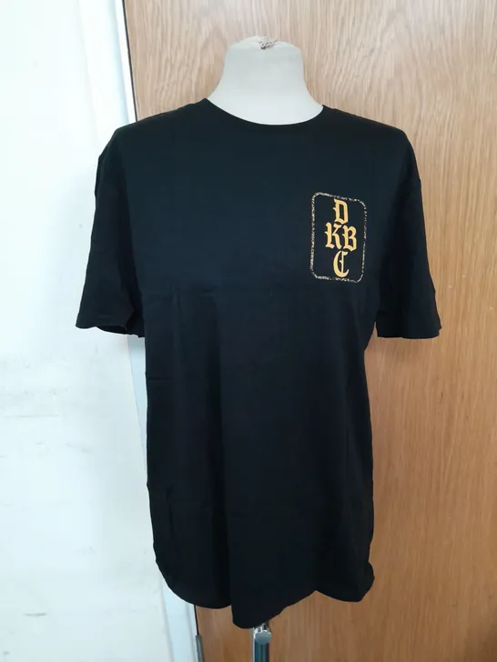 DEADSET KETTLEBELL CLUB SOFT GRAPHIC TEE IN BLACK SIZE L