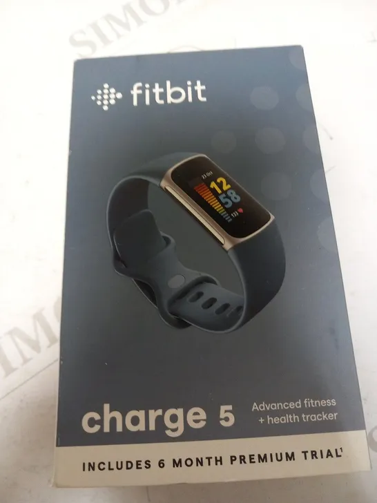 BOXED FITBIT CHARGE 5 ADVANCED FITNESS AND HEALTH TRACKER