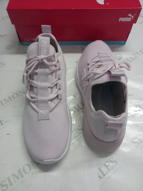 BOXED PAIR OF PUMA SOFT FOAM+ RETALIATE MESH WOMENS TRAINERS IN LAVENDER - 7