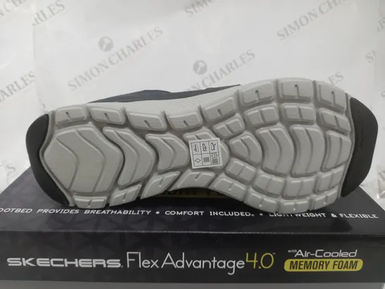 SKETCHERS MENS FLEX TRAINER NAVY SIZE 10UK (MENS)