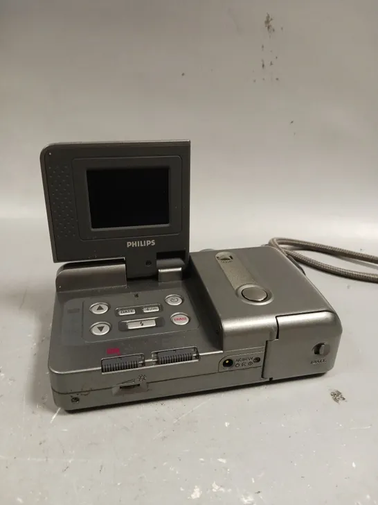 PHILIPS ESP 2 RETRO DIGITAL CAMERA 