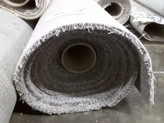 ROLL OF QUALITY ORION MAJOR BECKLIN CARPET APPROXIMATELY 5M×5.3M