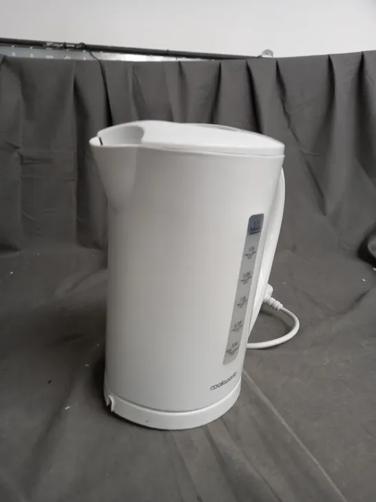 BOXED COOKWORKS WHITE PLASTIC KETTLE 