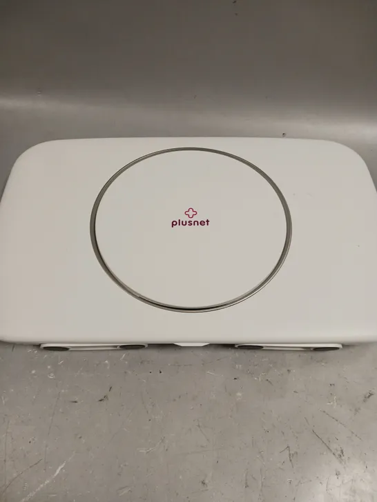 PLUSNET HUB TWO WIRELESS ROUTER 