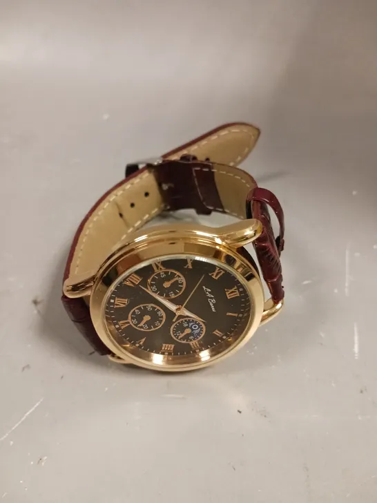 MENS LA BANUS WATCH – GOLD COLOUR CASE – LEATHER STRAP