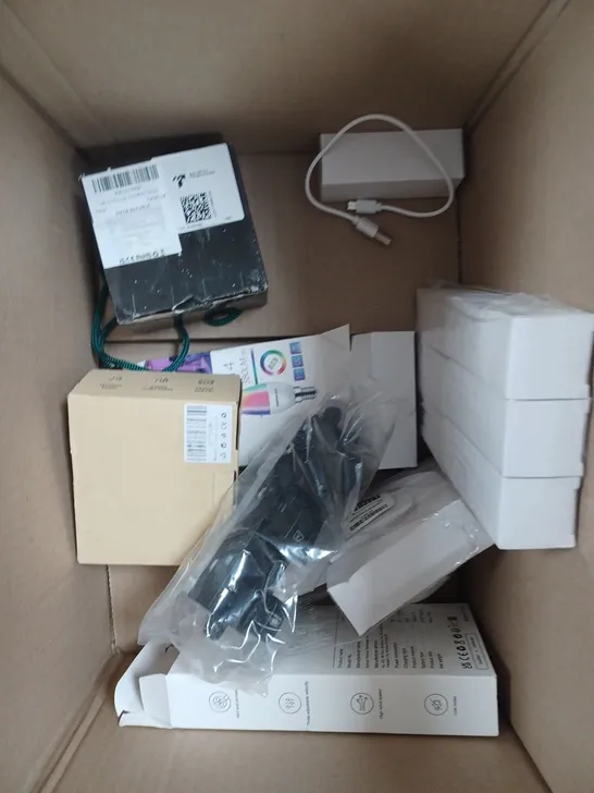 BOX OF APPROXIMATELY 15 ASSORTED HOUSEHOLD PRODUCTS TO INCLUDE LED FILAMENT CANDLE BULBS, BLANK DVDS, PORTABLE FAN ETC 