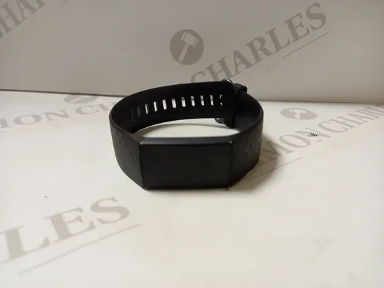 FITBIT CHARGE 3 