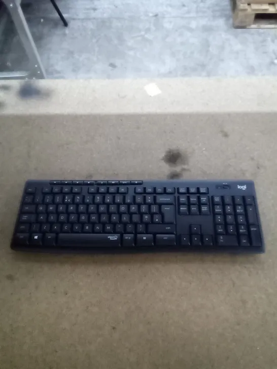 BOXED LOGITECH SILENT WIRELESS KEYBOARD 