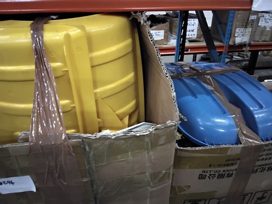 2 BOXES OF ASSORTED PLASTIC SHOVEL HEADS 