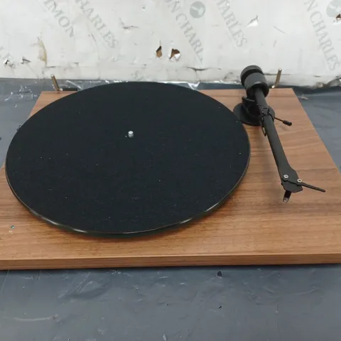 PROJECT T1 PHONO SB TURNTABLE