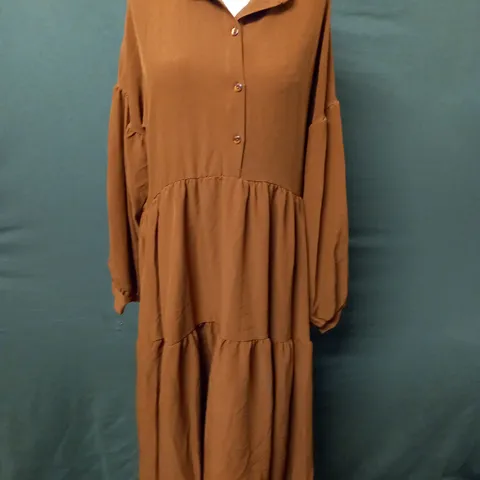 BOOHOO OVERSIZED TIERED MAXI SHIRT DRESS IN RUST - 10