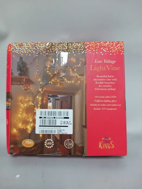 THREE KINGS 144 LED LIGHT VINE WALL LIGHT - GOLD RRP £29.99