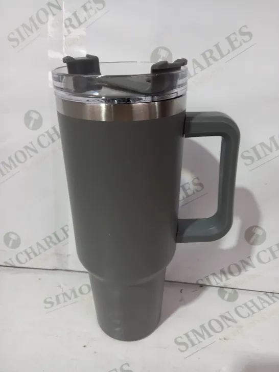 UNBRANDED STAINLESS STEEL INSULATED TRAVEL MUG IN GREY