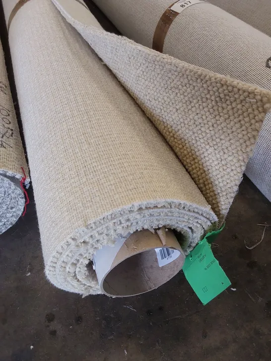 ROLL OF QUALITY LAKELAND HERD LOOP CARPET // SIZE APPROX: 4m X 2.4m