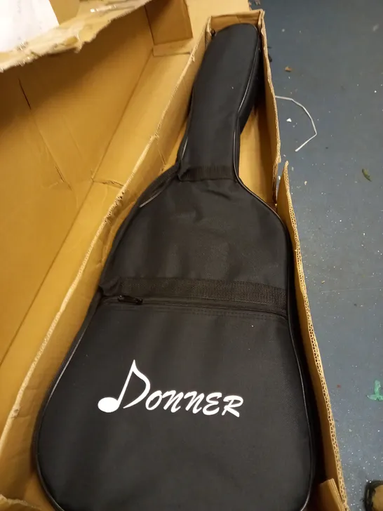 DONNER ELECTRIC GUITAR 