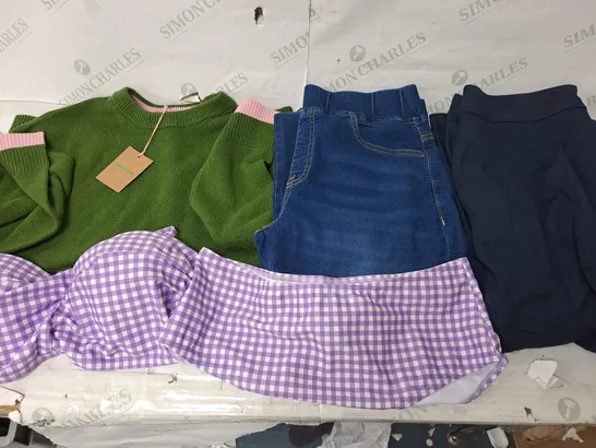 BOX OF APPROXIMATELY 25 ASSORTED CLOTHING ITEMS TO INCUDE - SWIM SET, JUMPER , TROUSER , JEANS, ETC