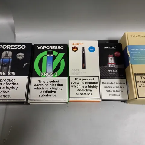 BOX OF APPROXIMATELY 10 ASSORTED E-CIGARATTES TO INCLUDE SMOK, INNOKIN, ASPIRE ETC