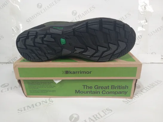 BOXED PAIR OF KARRIMOR ORTHOLITE BOWFELL SHOES IN GREEN UK SIZE 10