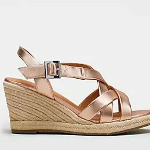 RUTH LANGSFORD MULTI-STRAP WEDGE SANDAL ROSE GOLD SIZE 4