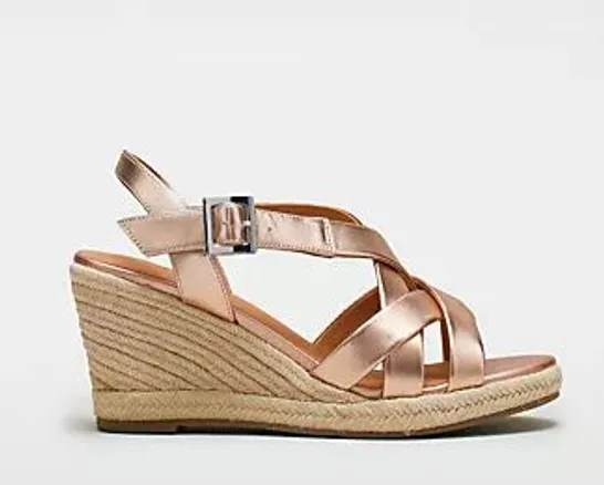 RUTH LANGSFORD MULTI-STRAP WEDGE SANDAL ROSE GOLD SIZE 4