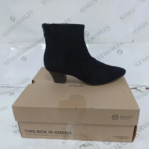 BOXED CLARKS BLACK TERESA BOOTS- SIZE 7 