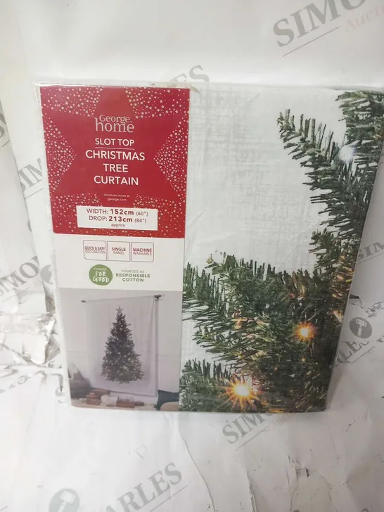 APPROXIMATELY 28 BRAND NEW HOME SLOT TOP CHRISTMAS TREE CURTAIN SETS APPROXIMATE WIDTH 152CM DROP 213CM