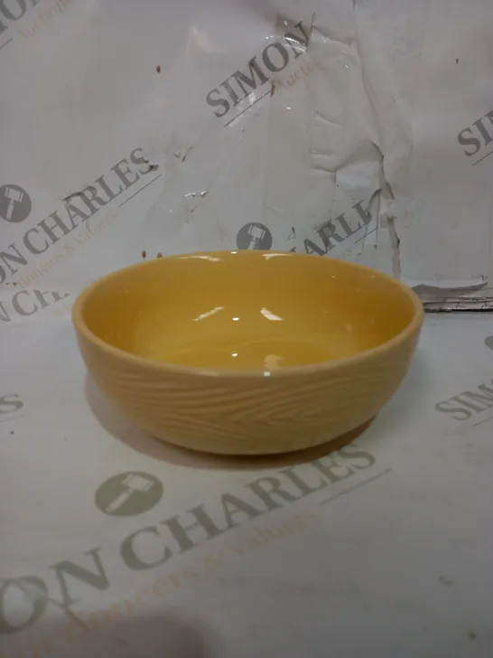 BOX OF 4 TEMP-TATIONS YELLOW ENGRAVED BOWL - COLLECTION ONLY