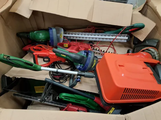 PALLET OF ASSORTED GARDEN APPLIANCES TO INCLUDE HEDGE TRIMMERS, AND LAWNMOWERS