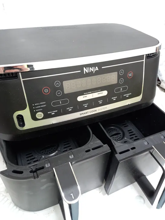 BOXED NINJA FOODI MAX DUAL ZONE 9.5L AIR FRYER AF451UK