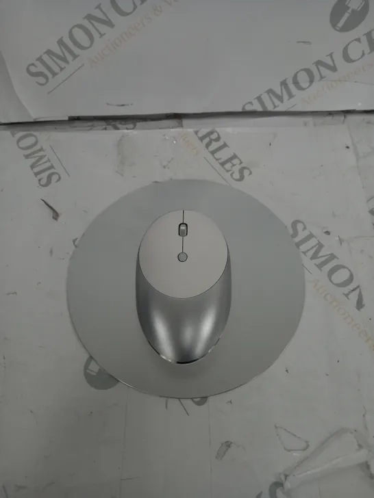 MULTI-DEVICE WIRELESS MOUSE MODEL 3 