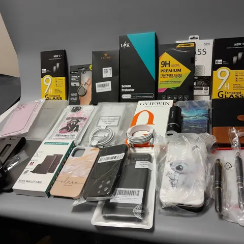 LOT OF HOUSEHOLD ITEMS TO INCLUDE PHONE CASES AND SCREEN PROTECTORS, ETC