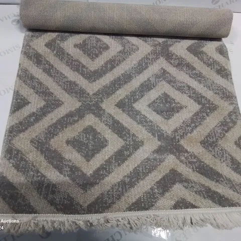 BRAND NEW PACO HOME 821 POCO GREY-WHITE 60X100CM RUG