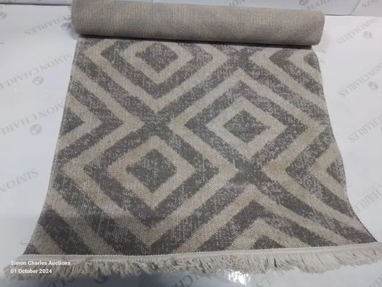 BRAND NEW PACO HOME 821 POCO GREY-WHITE 60X100CM RUG