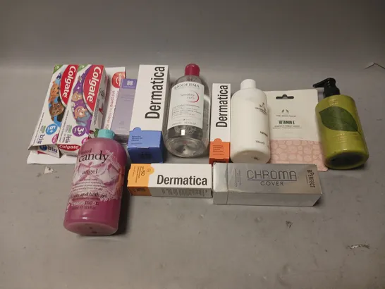 BOX OF APPROXIMATELY 20 COSMETIC ITEMS TO INCLUDE - AROMATHERAPY LOTION, BODY SHOP SHEET MASK, AND DERMATICA MOISTURISER ETC. 