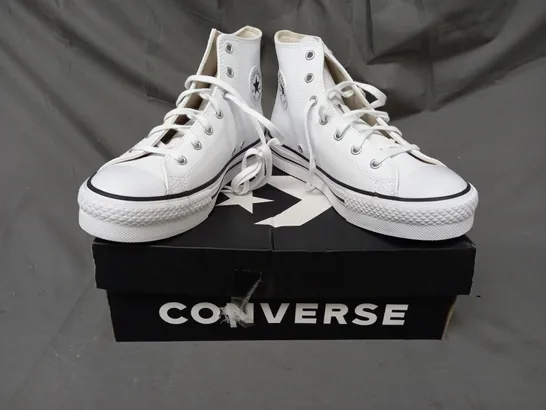 BOXED PAIR OF CONVERSE SHOES IN WHITE UK SIZE 5.5