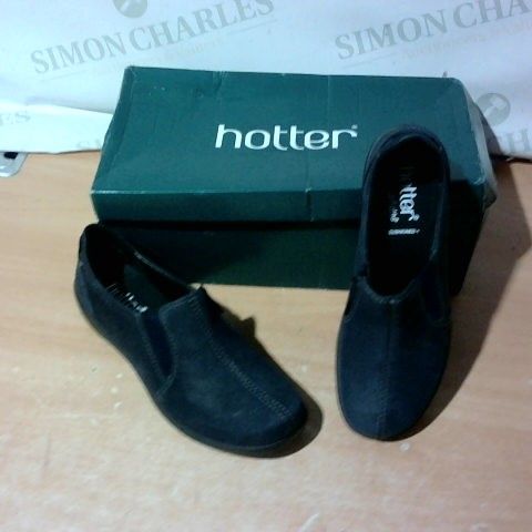 BOXED PAIR OF HOTTER SHOES SIZE 6.5