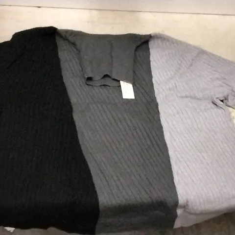 BOX OF APPROXIMATELY 8 BRAND NEW BAGLEY & MISCHKA ROLL NECK TRIO JUMPERS BLACK/DARK GREY/LIGHT GREY SIZE 2XL