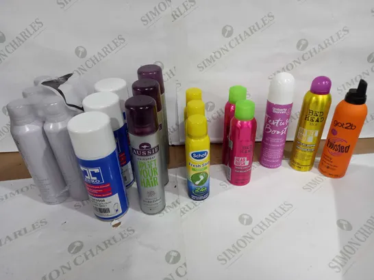 LOT OF APPROX 20 ASSORTED AEROSOLS TO INCLUDE BODY SPRAYS, PAINTS, HAIR SPRAY ETC